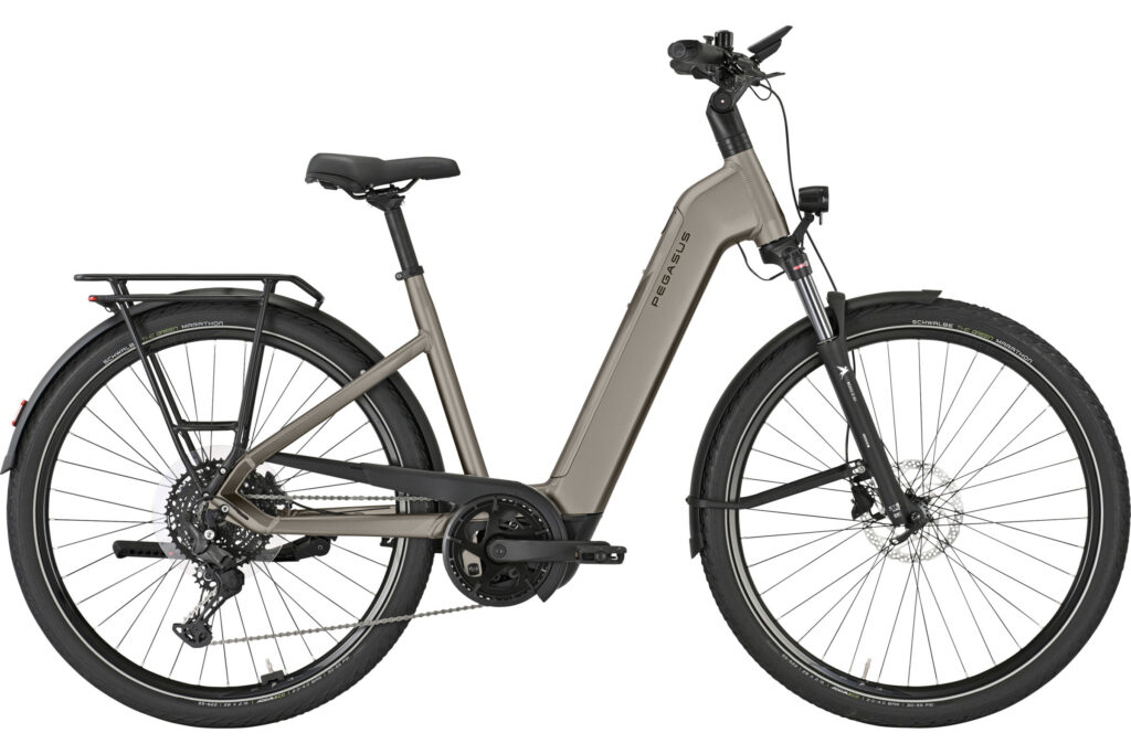 Pegasus E-SUV Tiefenstieg 525702550850 800WhPremio Evo